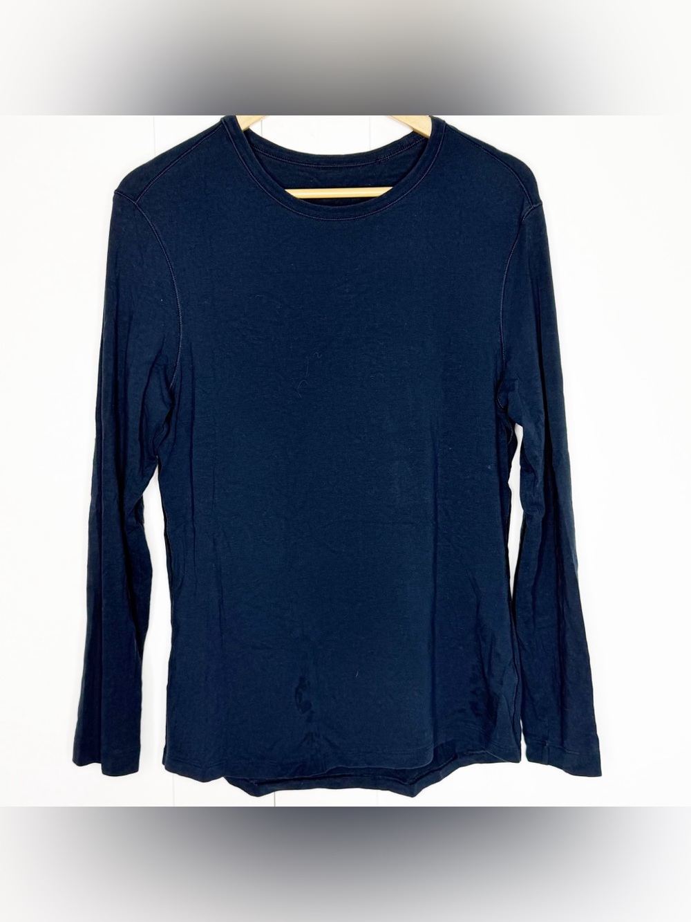Lululemon Fundamental Long Sleeve Shirt Medium navy blue cotton athleisure soft